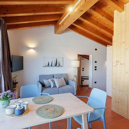 Charming Sirmione Bed and Breakfast Exteriör bild